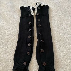 Black/Ivory Lace Leg Warmers